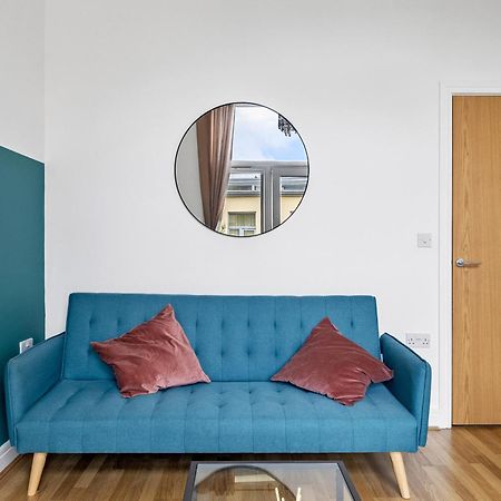 Spacious House By Quay - Sleeps 7 - Free Parking Plymouth Exteriér fotografie