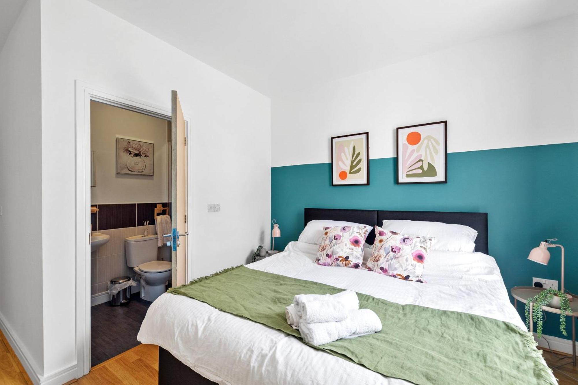 Spacious House By Quay - Sleeps 7 - Free Parking Plymouth Exteriér fotografie
